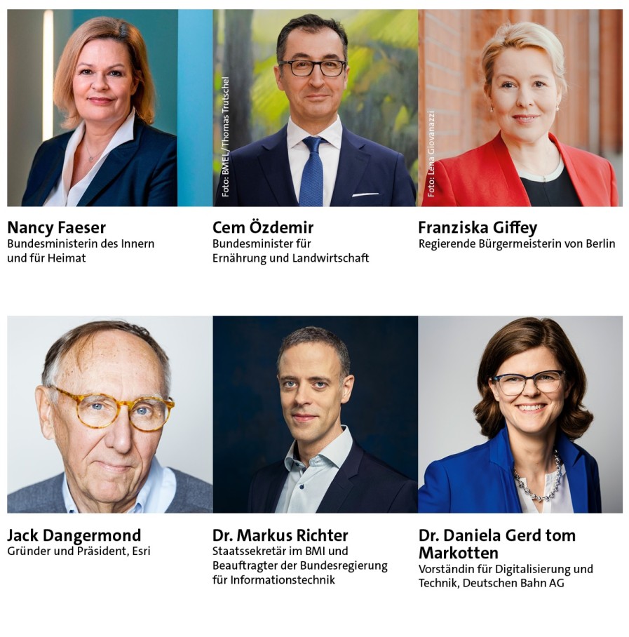 Die Smart Country Convention verspricht schon jetzt ein breites Themenspektrum. Auf vier Bühnen widmen sich Expertinnen und Experten den aktuellen Fragestellungen rund um E-Government und Smart City. Die Smart Country Convention verspricht schon jetzt ein breites Themenspektrum. Auf vier Bühnen widmen sich Expertinnen und Experten den aktuellen Fragestellungen rund um E-Government und Smart City.
